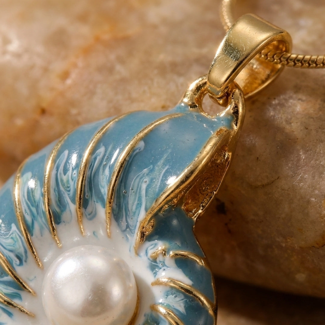 Blue Shell &amp; Pearl Pendant
