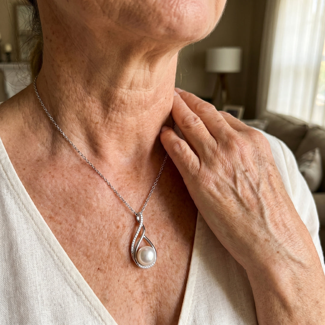 Freshwater Pearl Drop Pendant