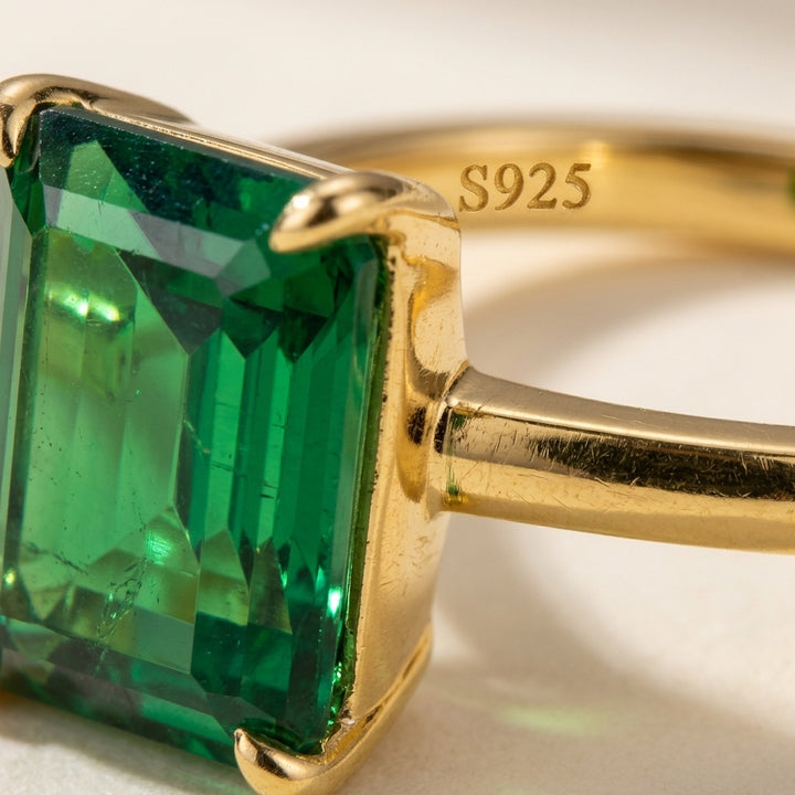 Spring Rain Emerald Ring