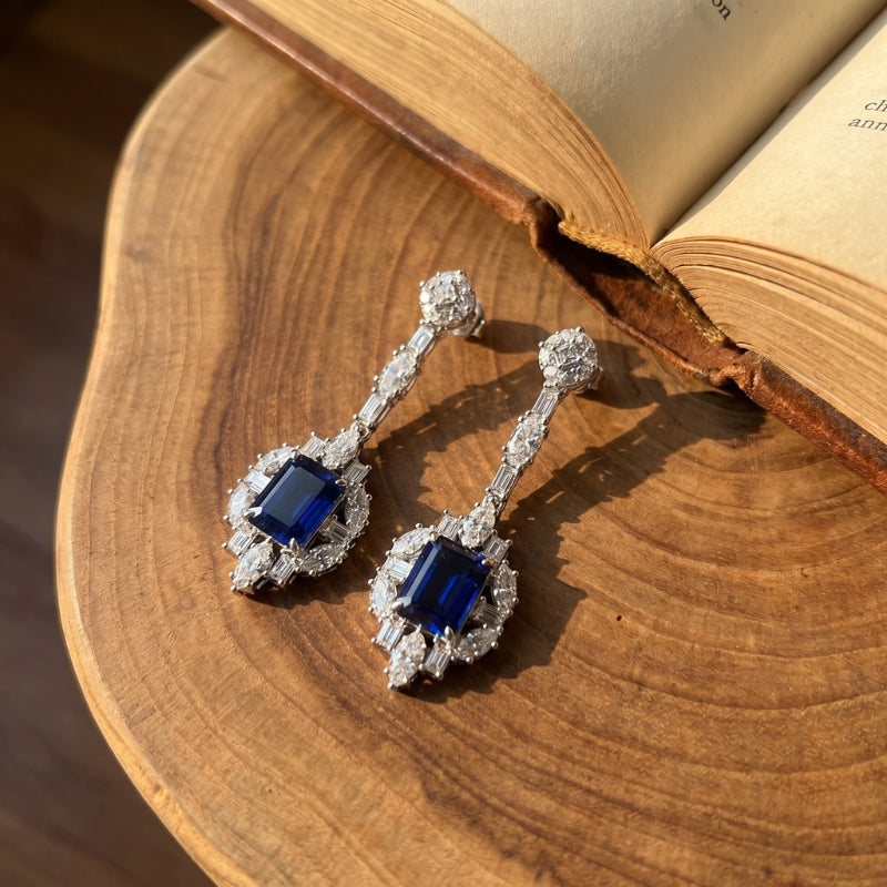 Lab Sapphire Stud