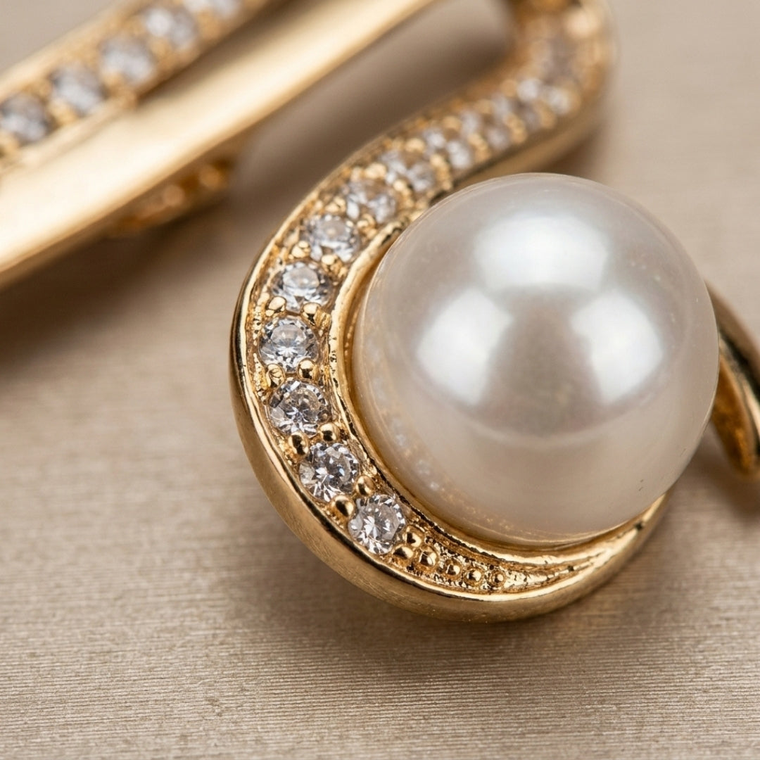 Pearl Drop Necklace &amp; Stud Set